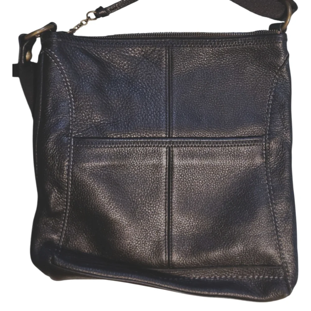 The Sak Iris Leather Crossbody Bag Black Adjustable Strap Pockets - Picture 3 of 12